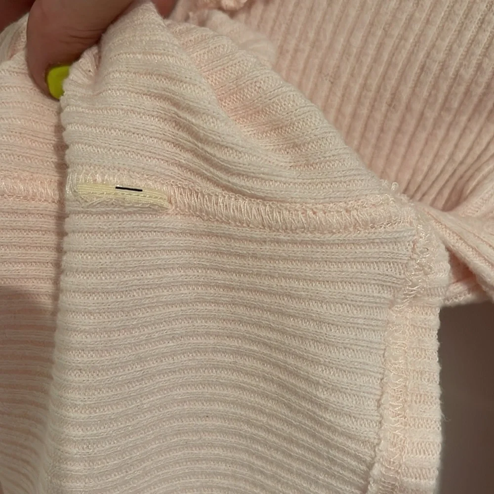 Free People Love Struck Ruffle Puff Sleeve Cotton Ribbed Knit Turtleneck 💕 - Picture 6 of 6
